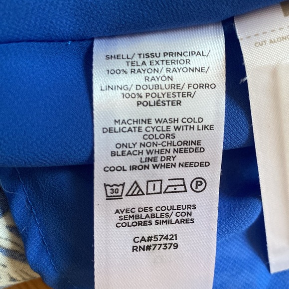 Lovely wrap dress NWOT - Picture 6 of 9